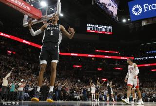 也让观众们 也让观众们