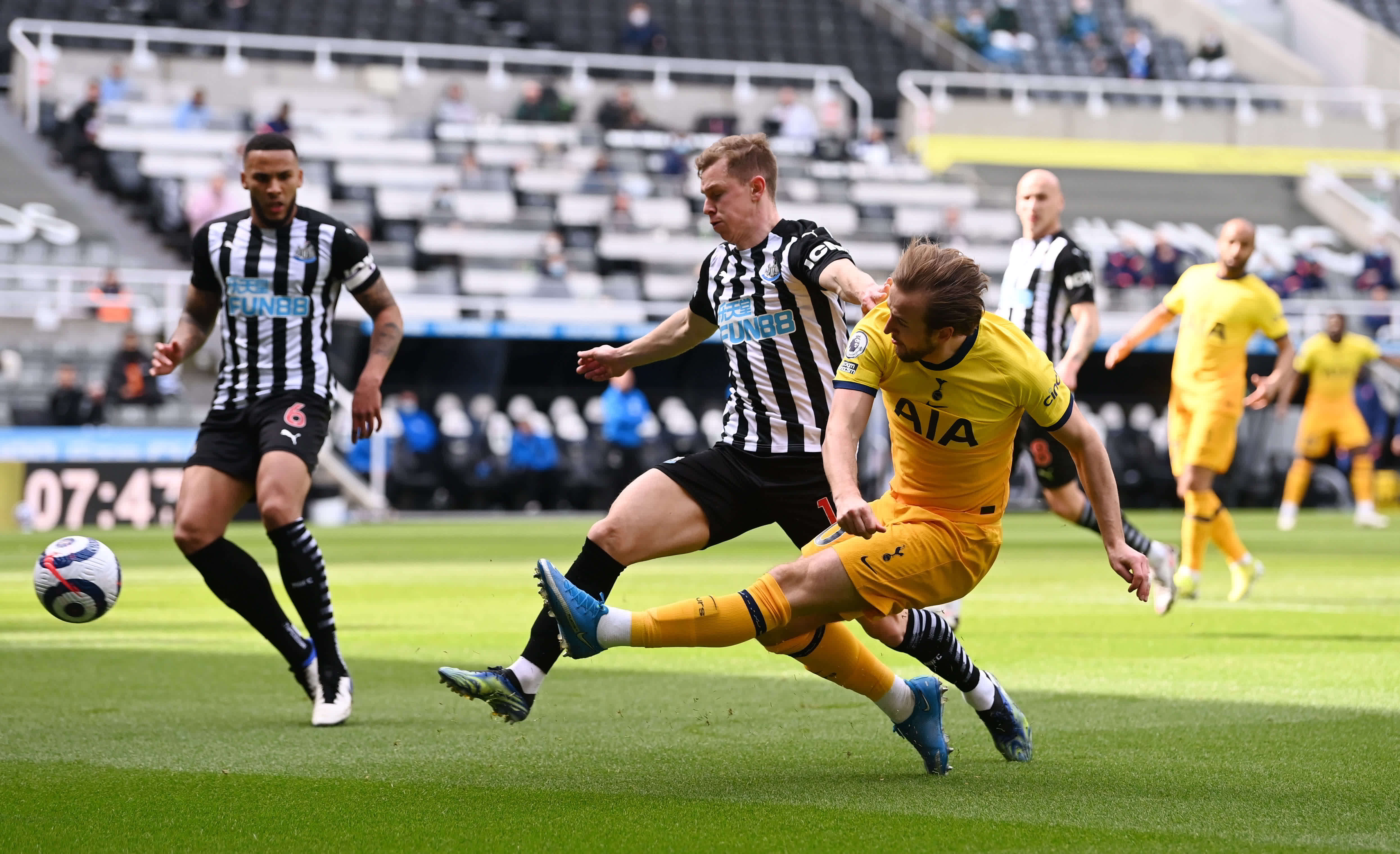 执法和精确 执法和精确