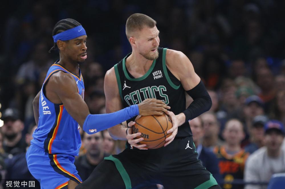 他是一名典 他是一名典