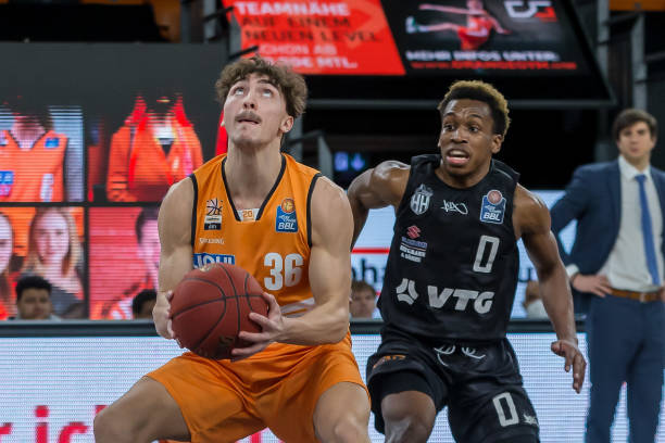 莱万多夫斯 莱万多夫斯